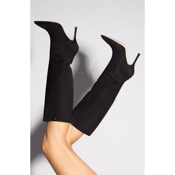 Larroudé Closed Pointed Toe Comfort Kate Boot In Black Suede Leather Size 9 NWOB - Picture 2 of 12